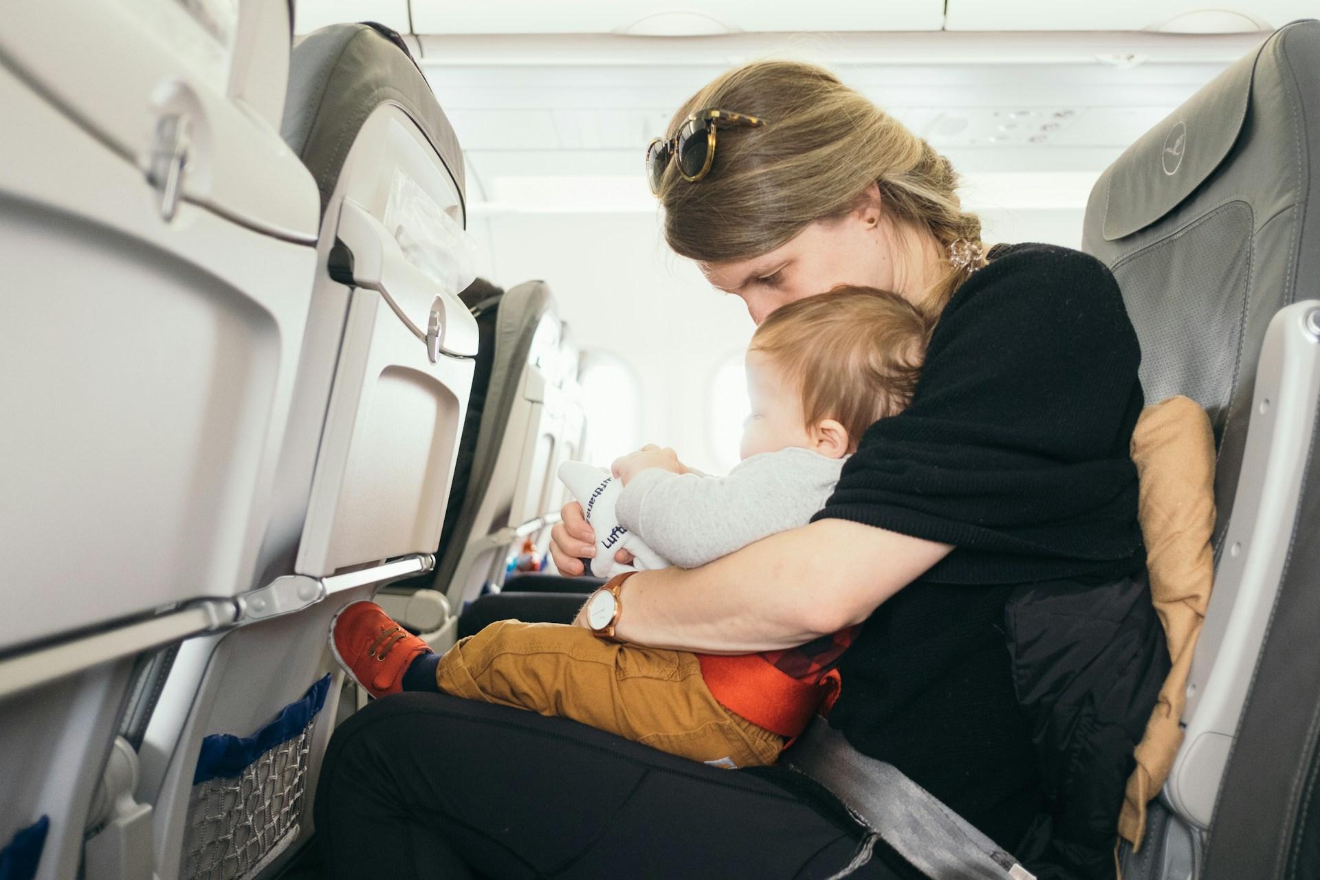 How to Prepare When Traveling With an Infant – Schoolsery Blog Article